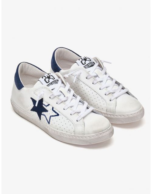 Sneakers 2Star in pelle bianca con dettagli blu navy